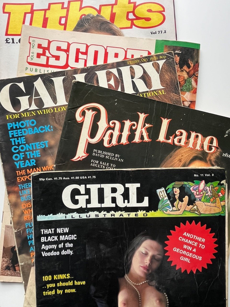 Clearance Bundle of 5 Magazines A